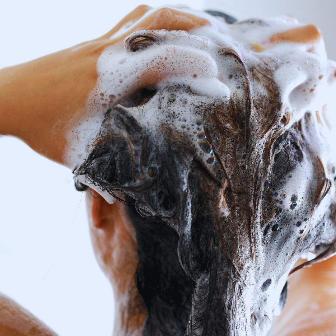 The Ultimate Guide to Sulfates in Shampoos: Facts vs Myths